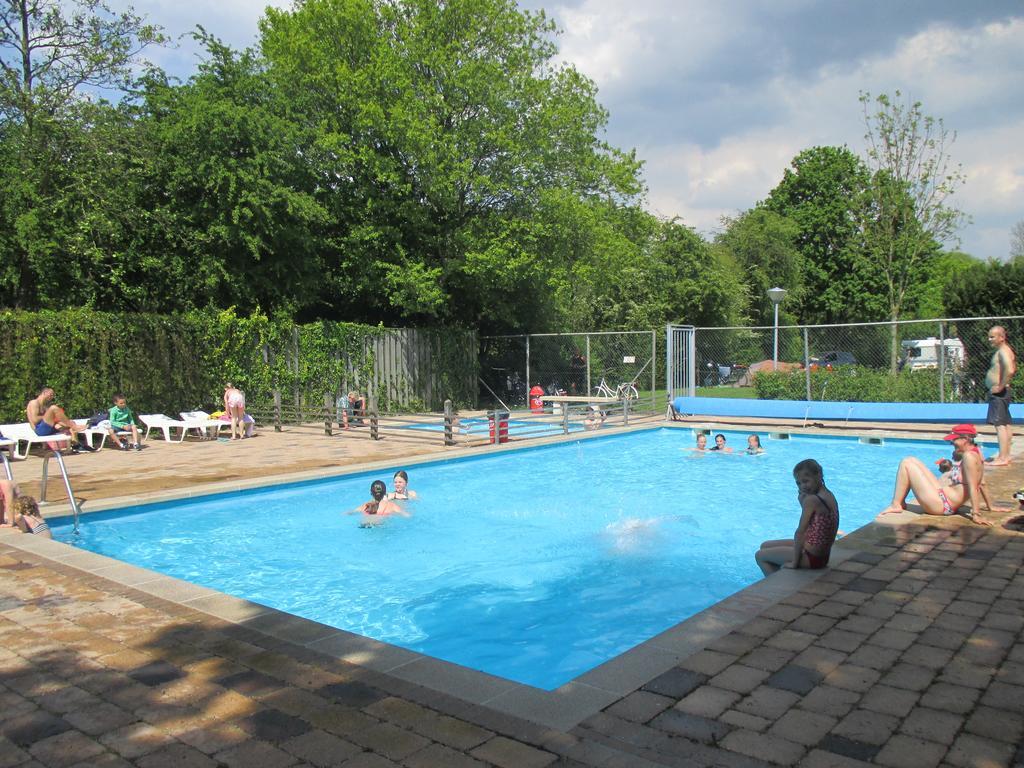 Vakantiepark Delftse Hout Екстериор снимка