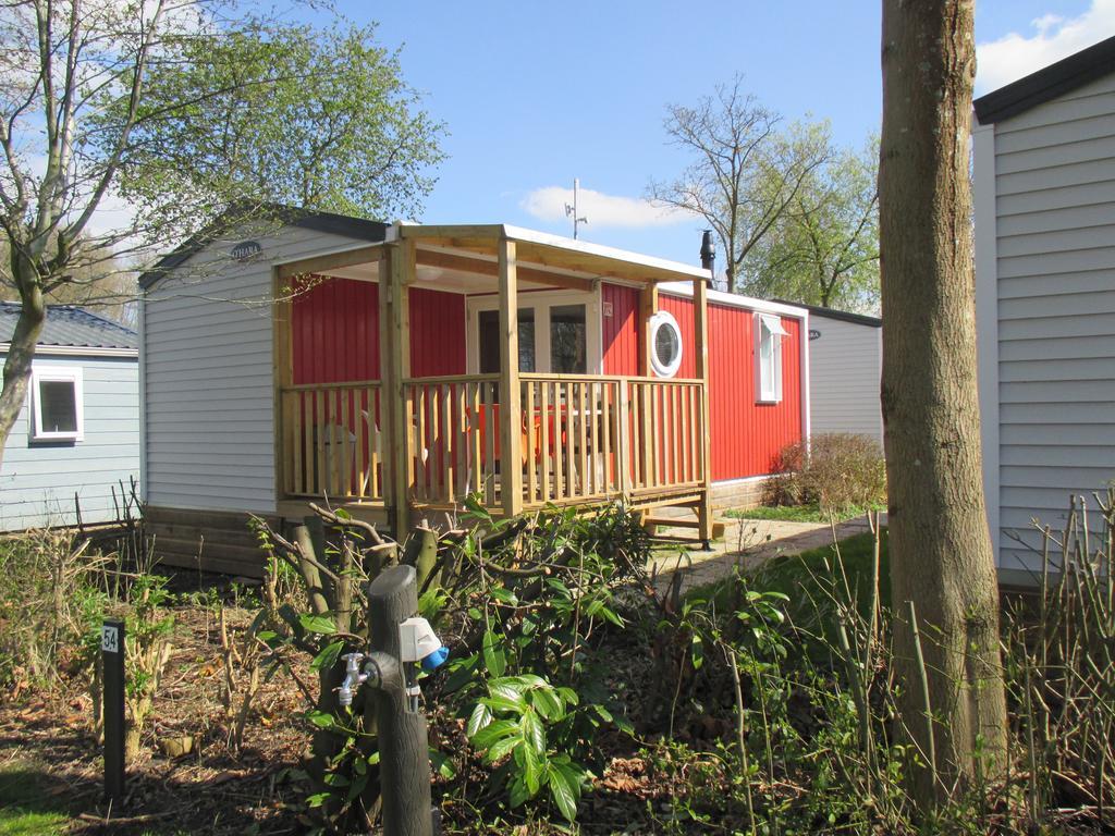 Vakantiepark Delftse Hout Стая снимка