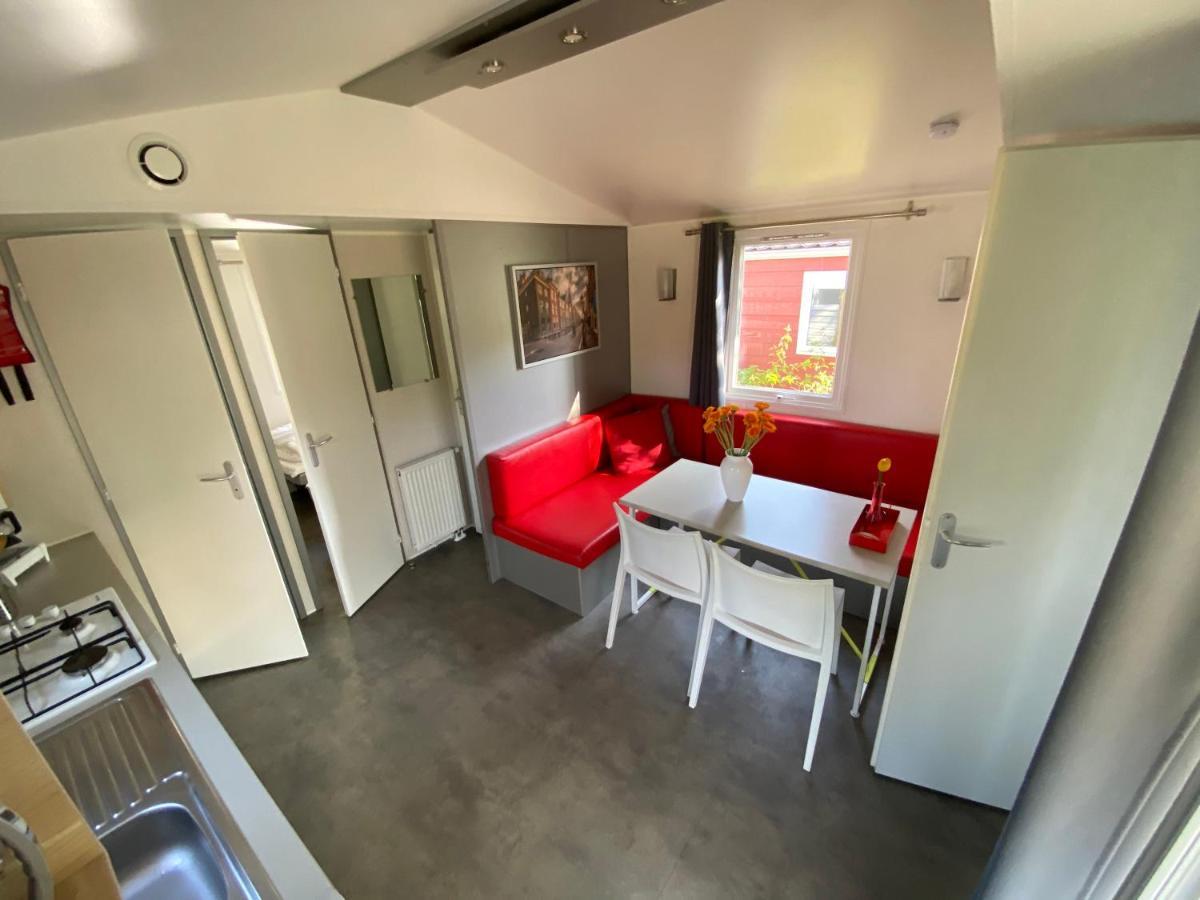 Vakantiepark Delftse Hout Екстериор снимка