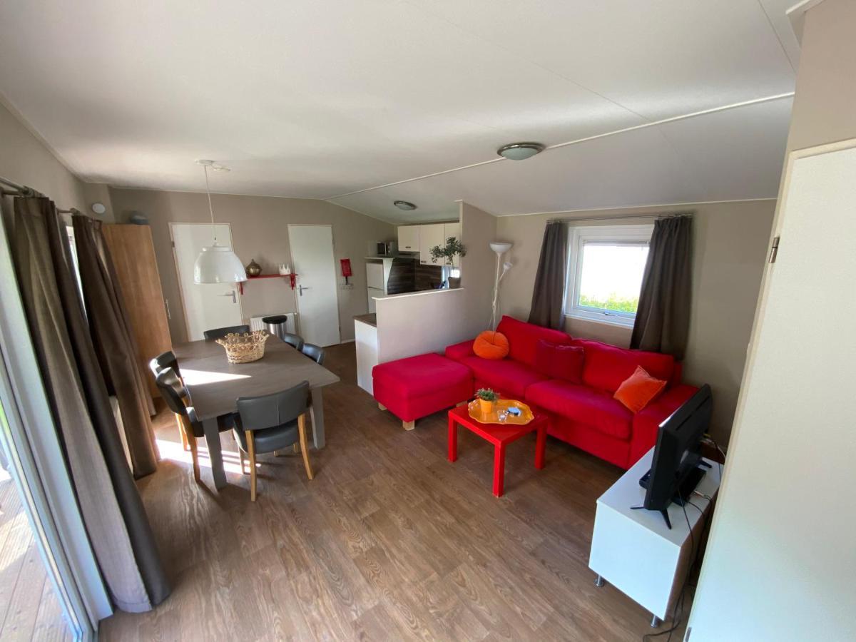 Vakantiepark Delftse Hout Екстериор снимка